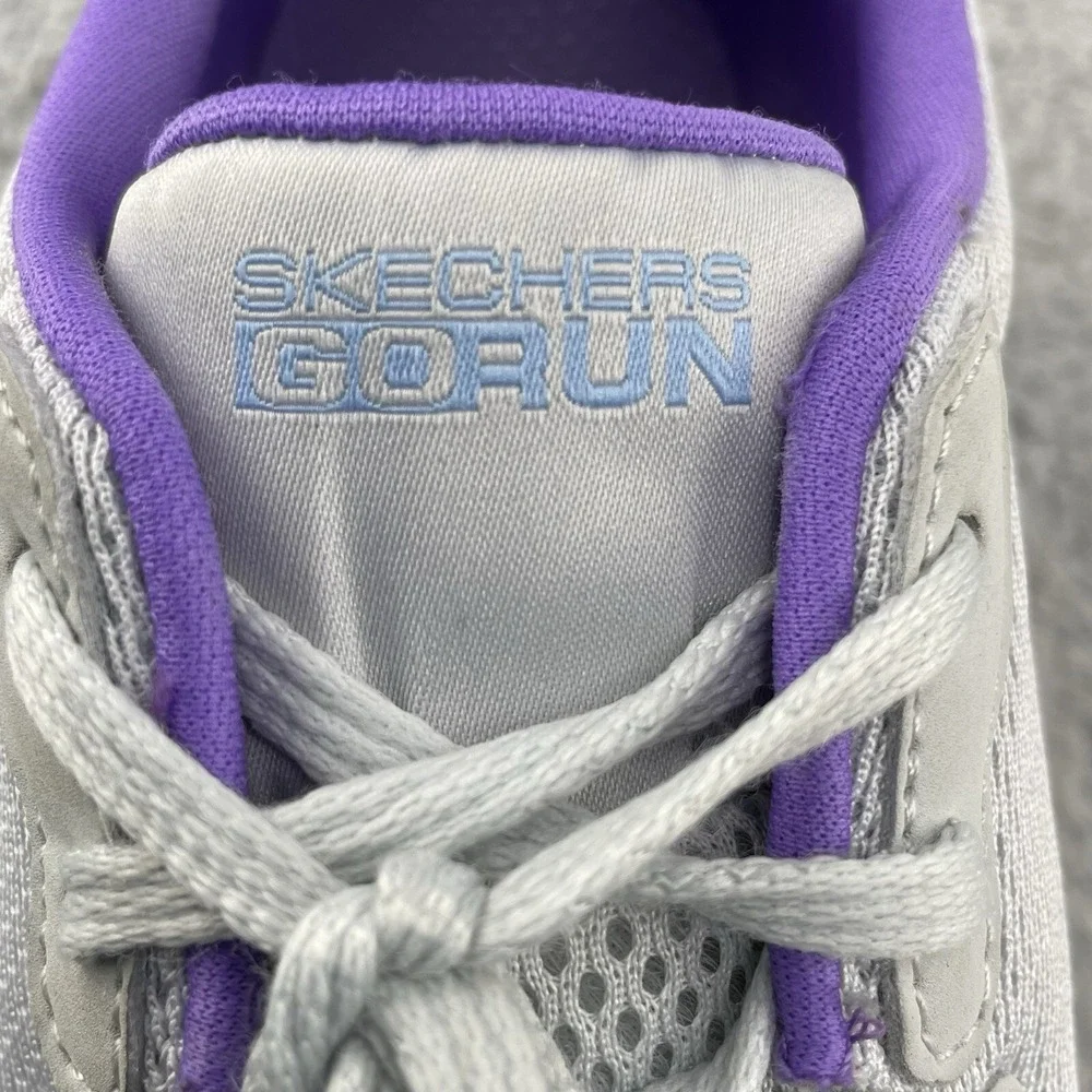 Skechers Ultra Go Run Shoes Womens‎ 9.5 Gray Sneaker Sportswear Training Jogging